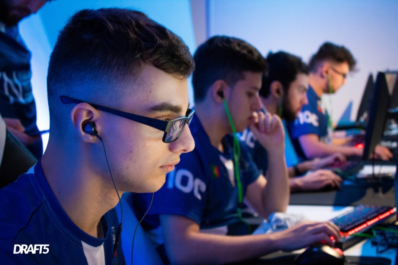 YNG Sharks Esports vence Team Wild e está na final da ESL LA League S2