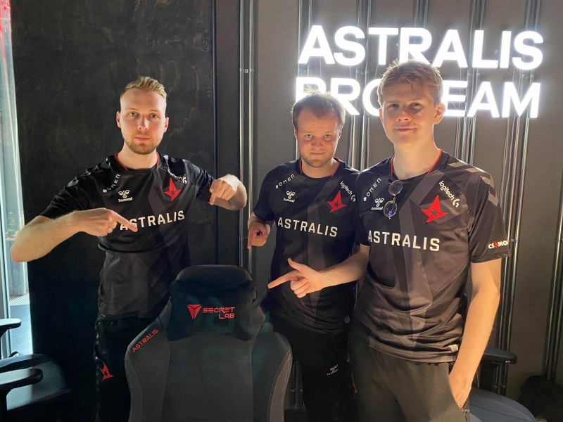 https://static.draft5.gg/news/2021/08/16225749/Astralis-Bubkzji-gla1ve-e-Xyp9x-2021-Bootcamp.jpg