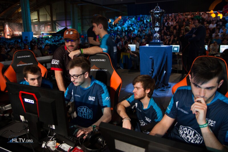 H Oito Anos LDLC Se Sagrava Campe Dreamhack Winter 2014 DRAFT5 