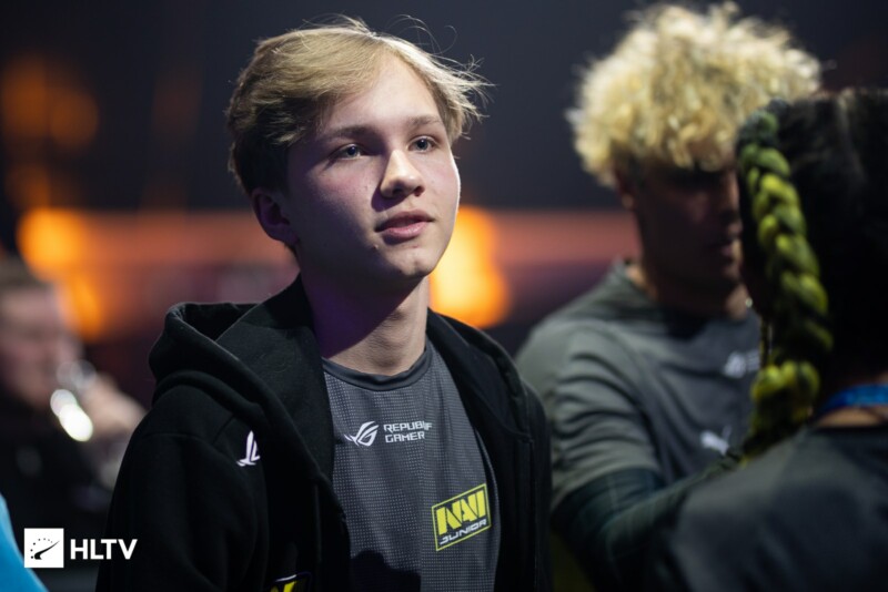 Apenas G2 e Liquid oficializaram propostas por m0NESY, aponta rumor | Foto: Radosław Makuch/HLTV.org