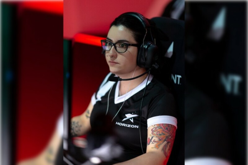 larischz-ex-jogadora-profissional-de-csgo-faleceu-na-argentina