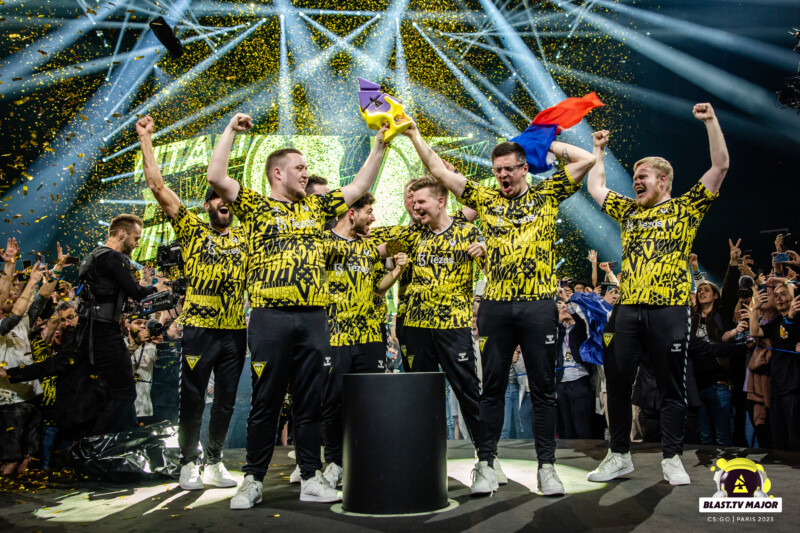 Vitality foi a única equipe a conquistar dois grandes títulos neste semestre | Foto: Michal Konkol/BLAST.tv