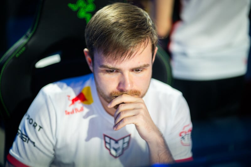 sjuush é um dos mais longevos membros da HEROIC | Foto: João Ferreira/Esports World Cup