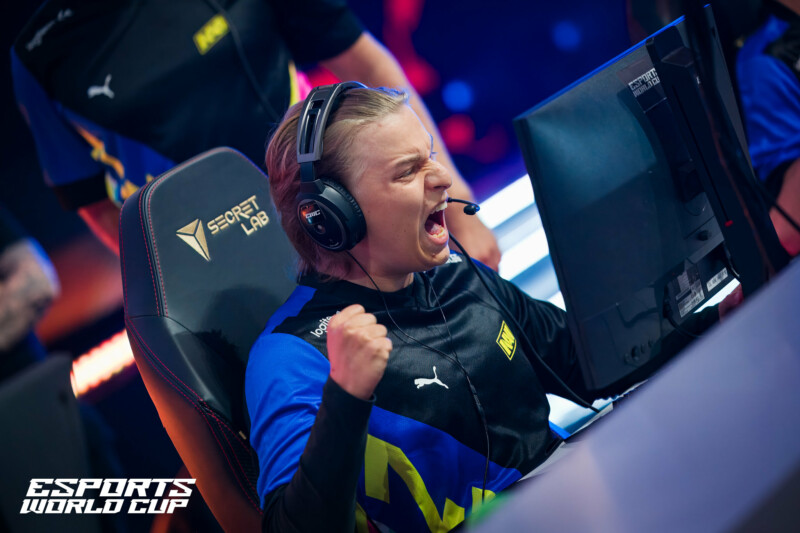 Aleksib não cansa de aplicar a "lei do ex" | Foto: Adela Sznajder/Esports World Cup