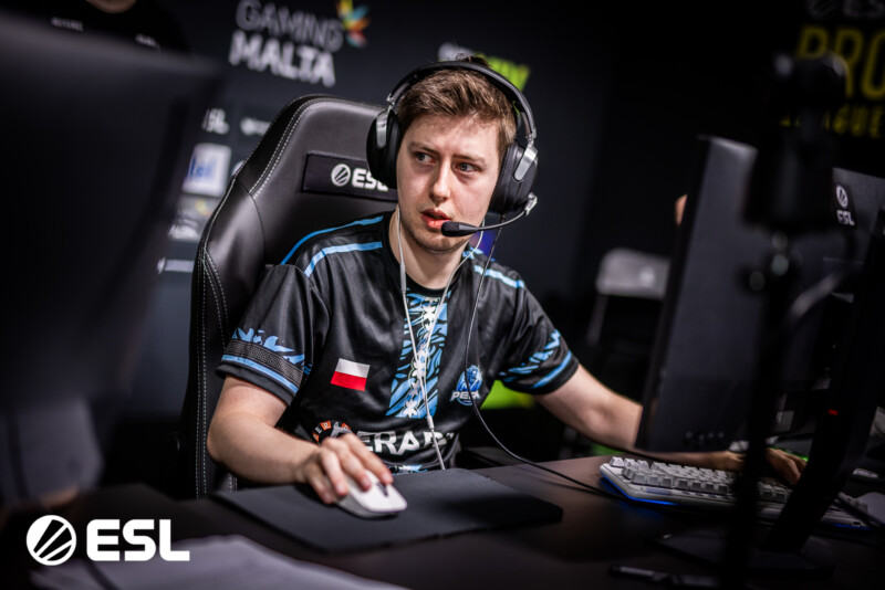 DGL, da PERA, durante a ESL Pro League S19 | Foto: Adam Lakomy/ESL