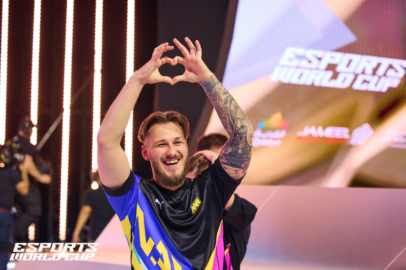 Natus Vincere é uma das favoritas no RMR Europeu A | Foto: Igor Bezborodov/Esports World Cup