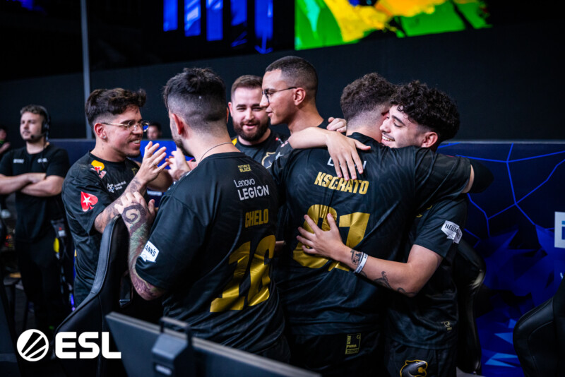 FURIA supera NAVI outra vez no Brasil e está na semifinal da IEM Rio