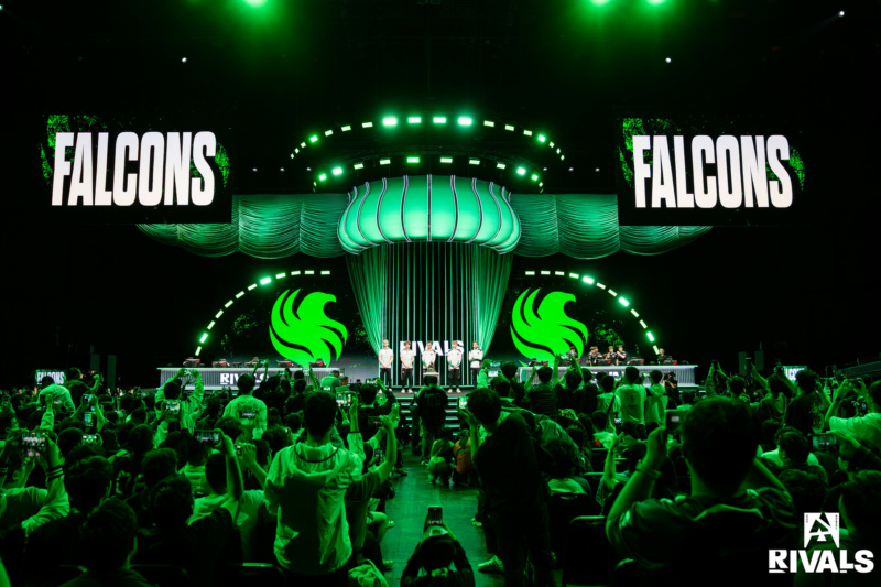 Falling Falcons Rmc14 Dono da Falcons nega rumores: