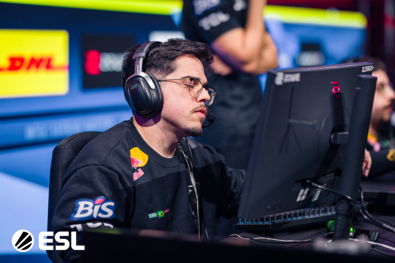 FURIA tem dia irreconhecível, perde para 3DMAX e se complica na ESL Pro ...