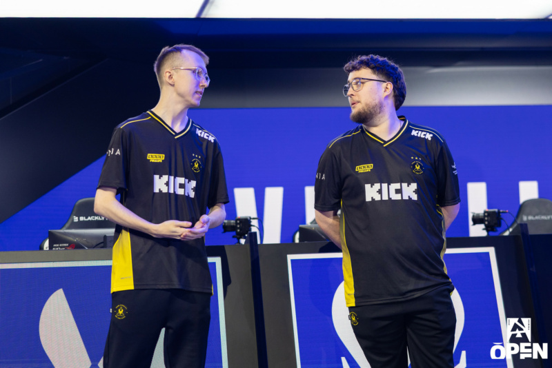 https://static.draft5.gg/news/2026/04/01124707/Vitality-ropz-e-ZywOo-BLAST-Open-Rotterdam-2026.jpg