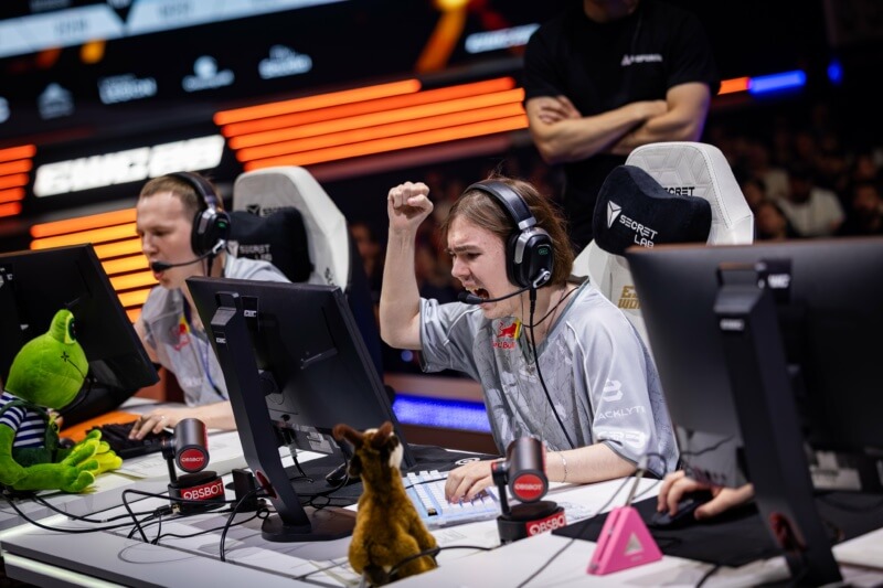 https://static.draft5.gg/news/2026/08/24163236/Esports-World-Cup-donk-Spirit.jpg