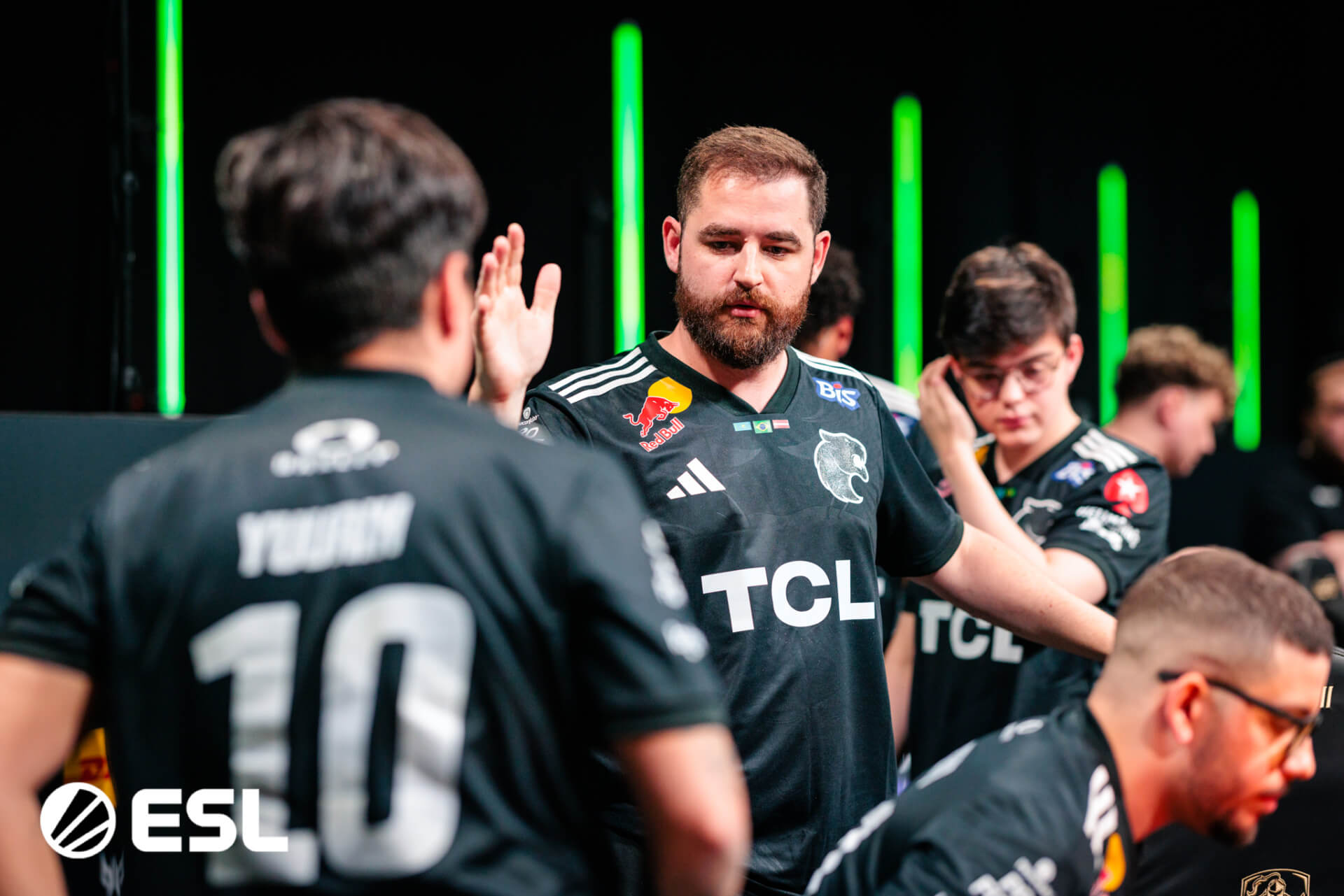 https://static.draft5.gg/news/2026/10/03162655/FURIA-FalleN-ESL-Pro-League-S24.jpg