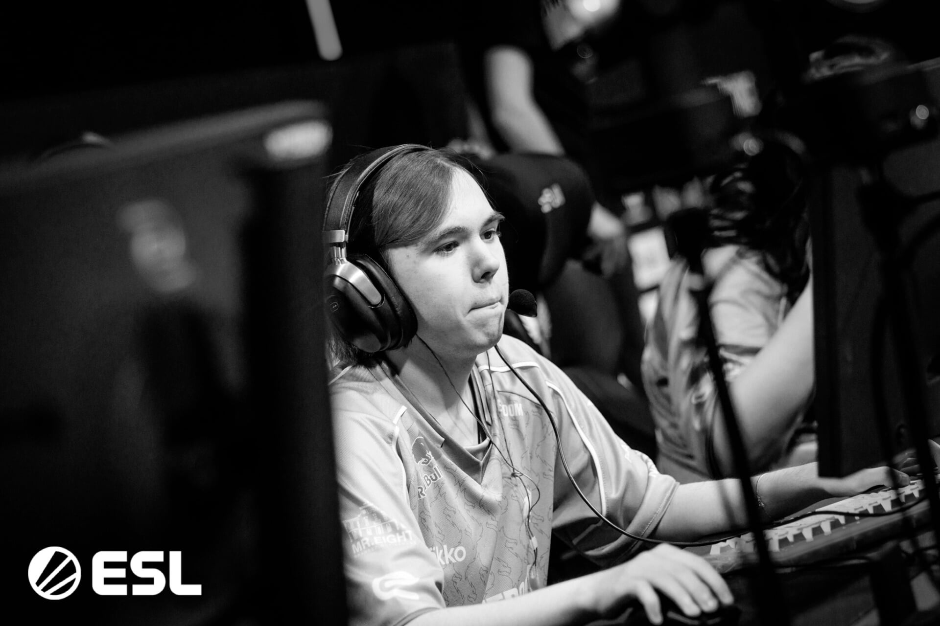 https://static.draft5.gg/news/2026/10/04112759/Spirit-donk-ESL-Pro-League-S24.jpg