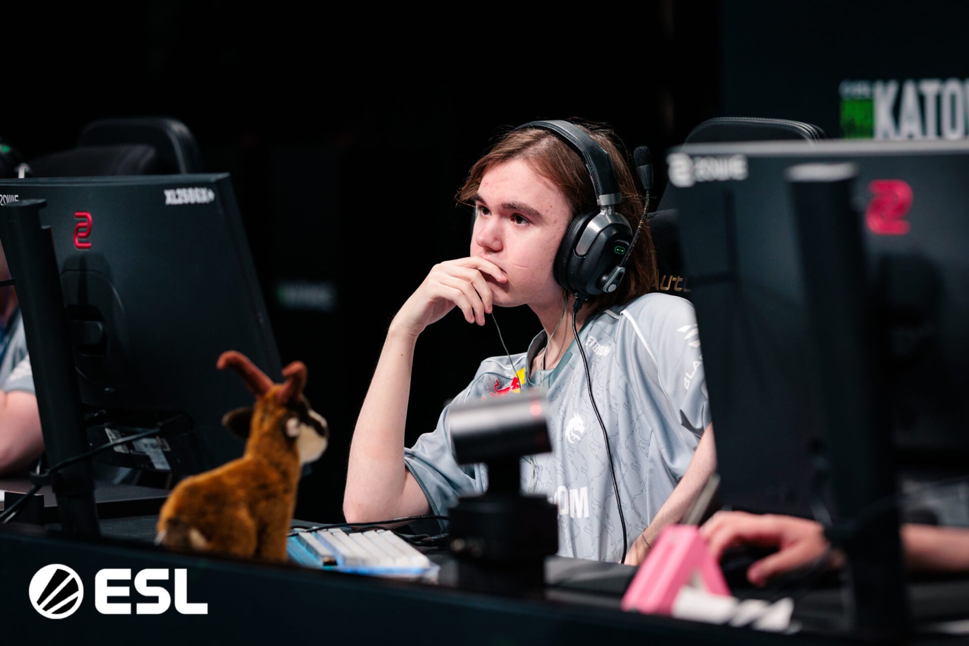 https://static.draft5.gg/news/2026/10/06103738/Spirit-donk-ESL-Pro-League-S24-GOAT.jpg