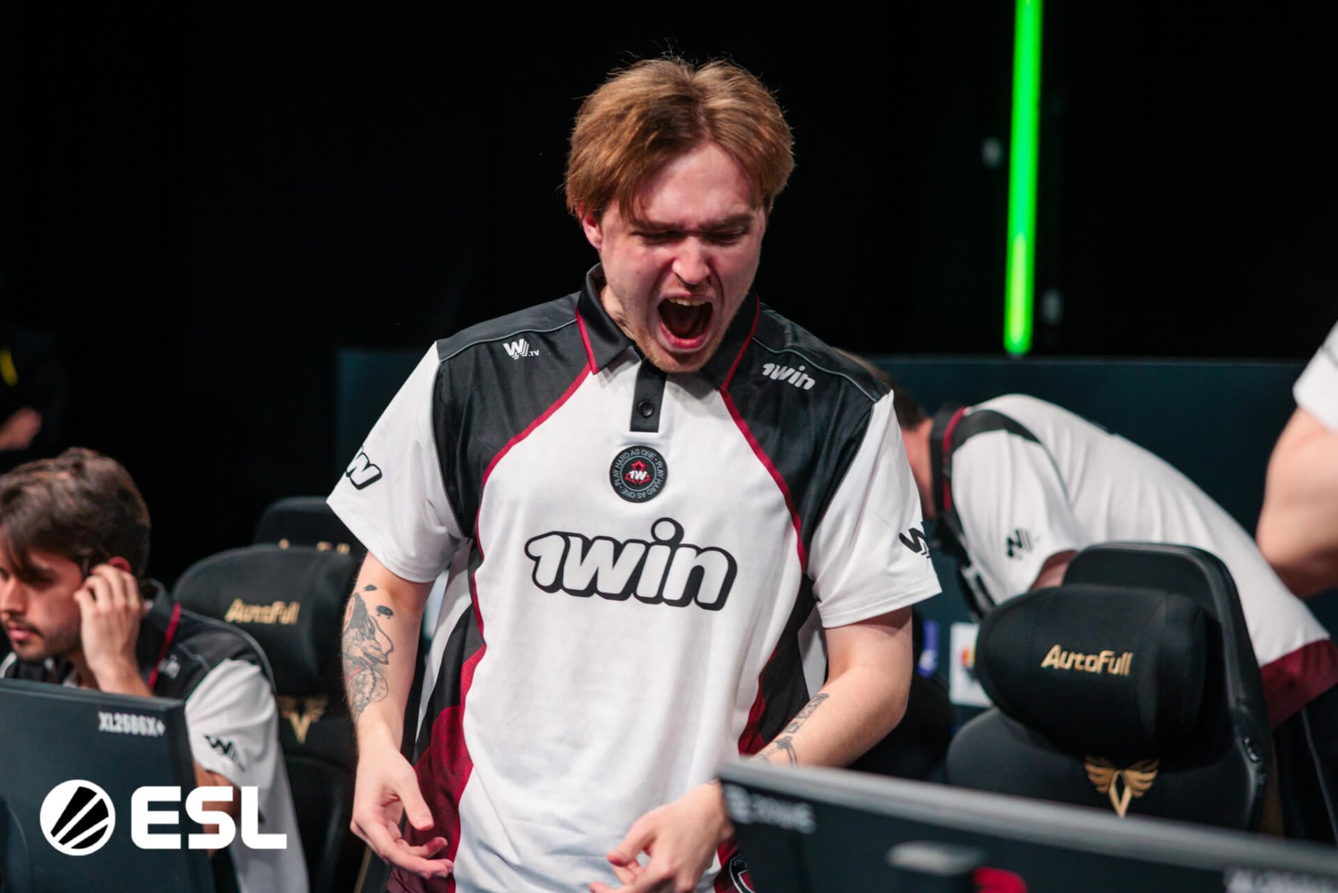 https://static.draft5.gg/news/2026/10/07100715/1WIN-nafany-ESL-Pro-League-S24-2.jpg