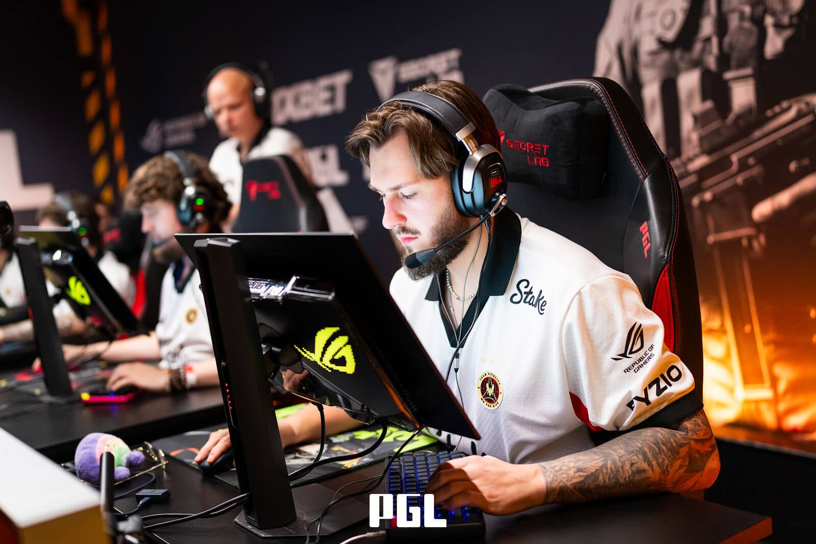 https://static.draft5.gg/news/2026/10/28104015/jL-vitality-PGL-Masters-Bucharest-2026-1.jpg